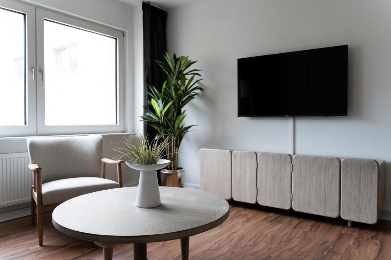 Gemuetliche & Individuelle Ferienwohnungen In Krefeld - Junik Apartments Esterno foto