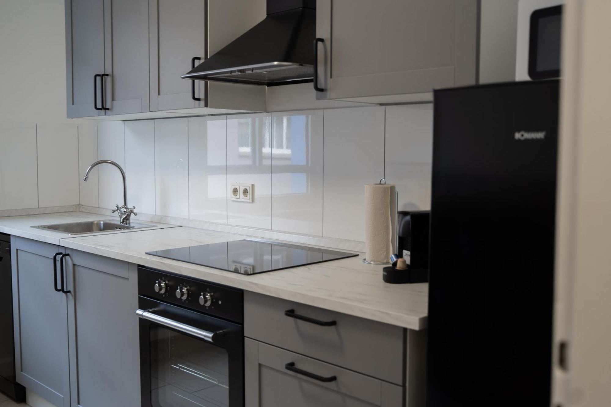Gemuetliche & Individuelle Ferienwohnungen In Krefeld - Junik Apartments Esterno foto